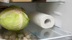 Ecco perché mettere un tovagliolo di carta nel frigorifero è un segreto che ti semplificherà la vita.